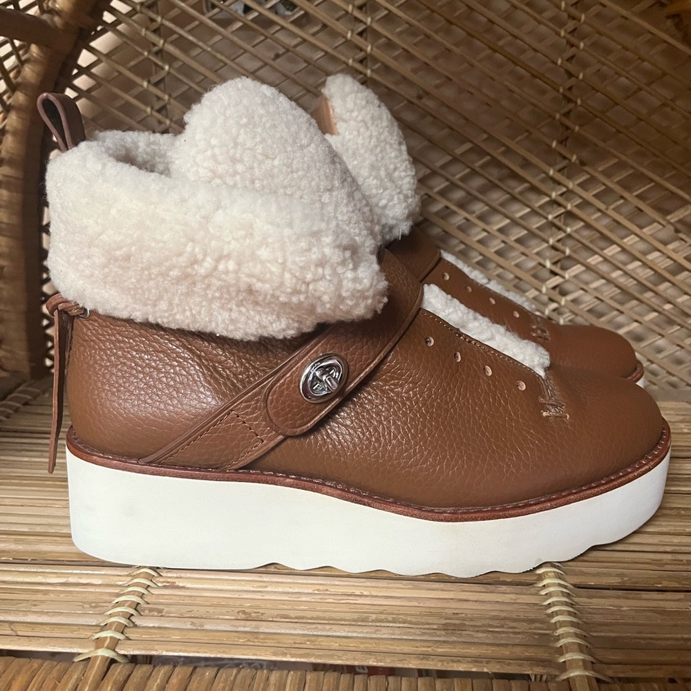 COACH URBAN HIKER Womens Shearling Leather Platform Boots